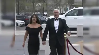 Former VP Mike Pence receives JFK Profile in Courage Award